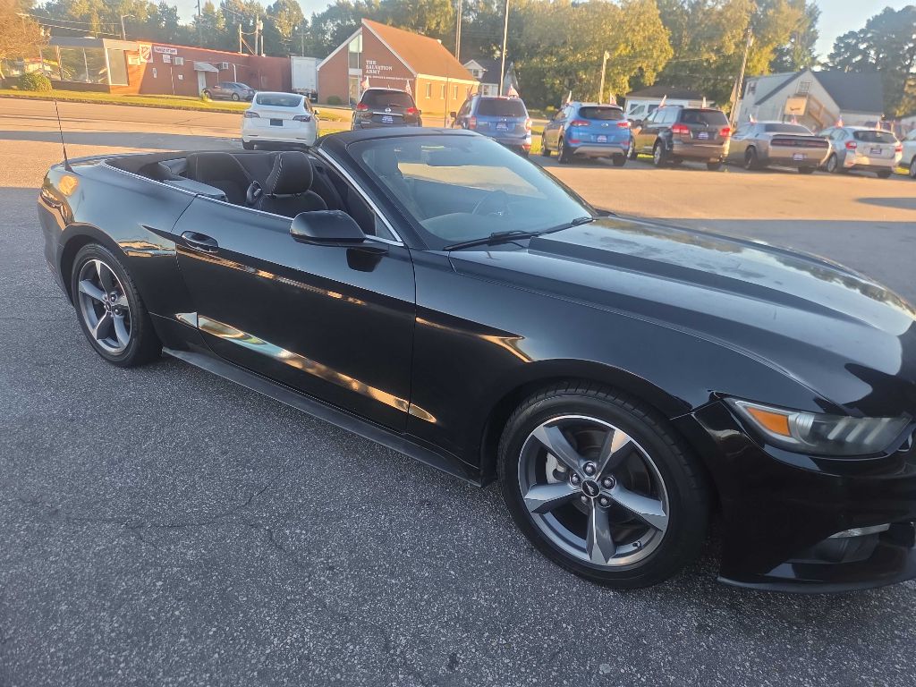Photo 17 of this FORD MUSTANG