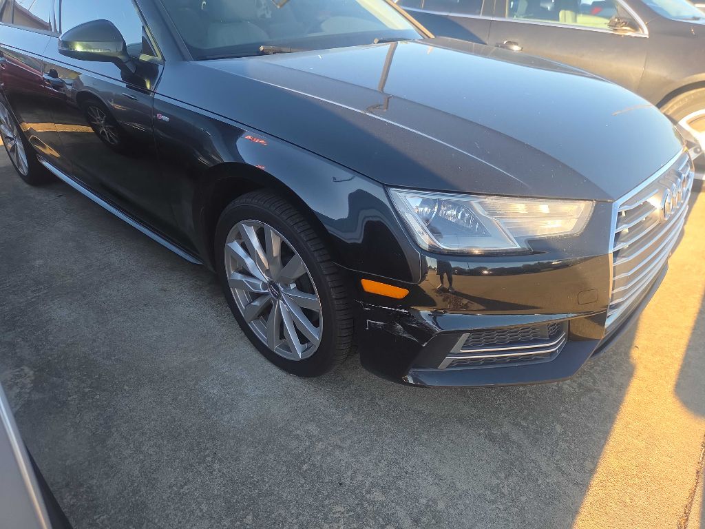 Photo 8 of this AUDI A4