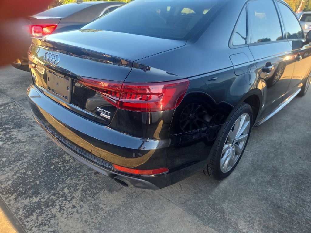 Photo 6 of this AUDI A4