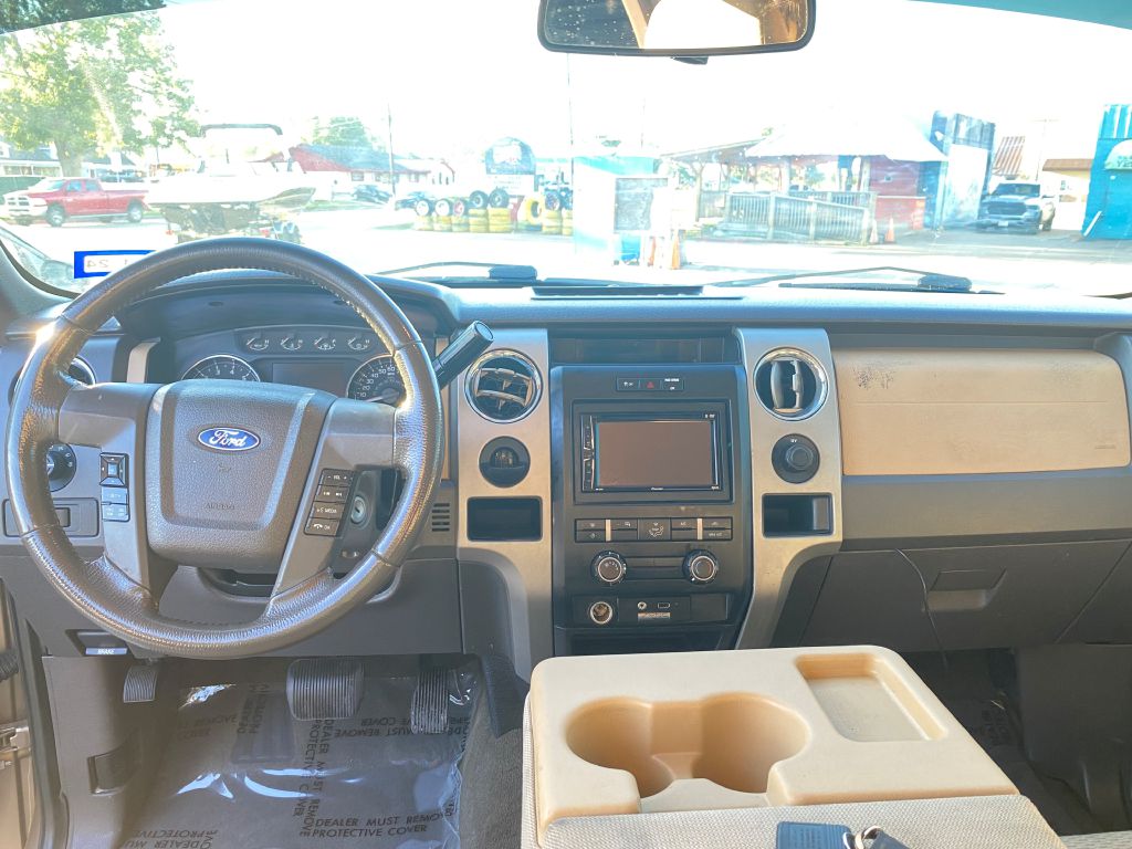Photo 7 of this FORD F150