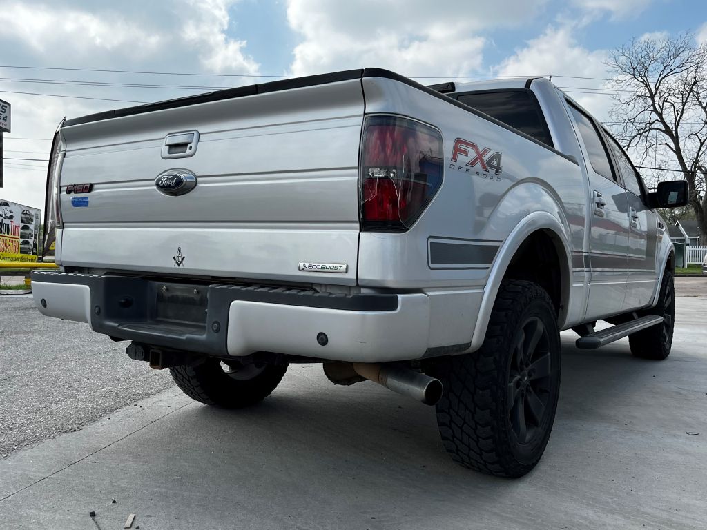 Photo 3 of this FORD F150