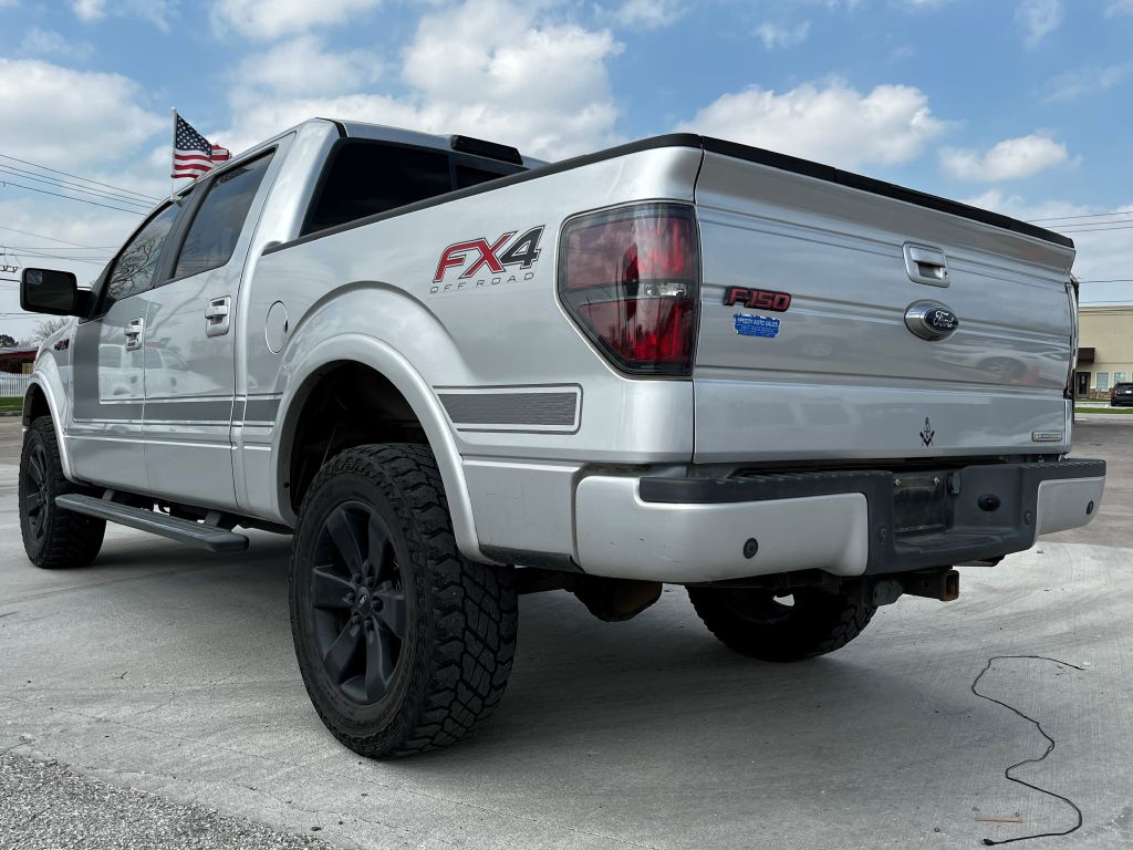 Photo 4 of this FORD F150