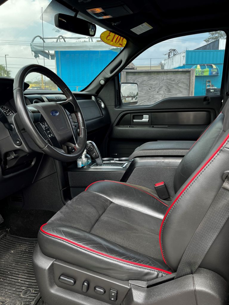 Photo 5 of this FORD F150