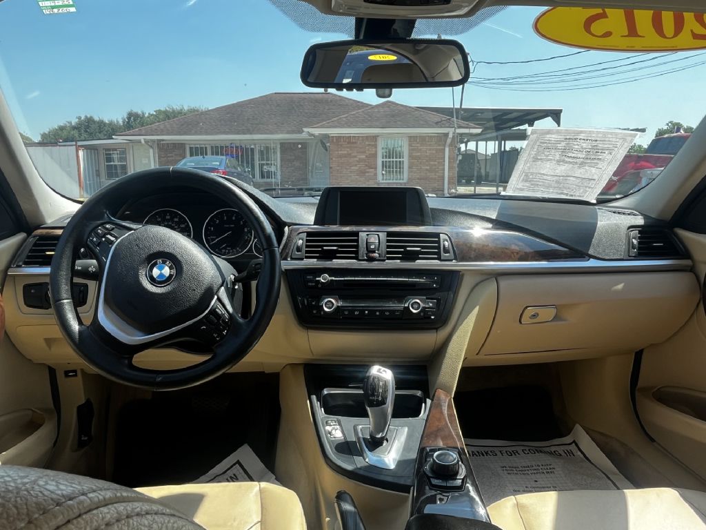 Photo 7 of this BMW 328