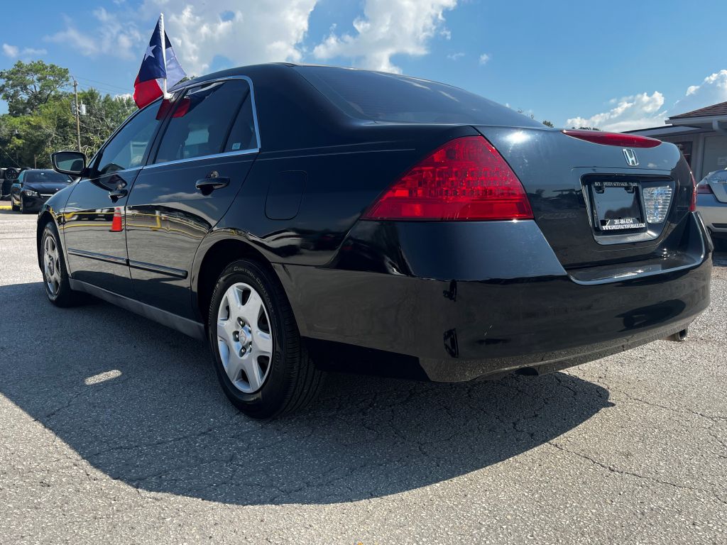 Photo 4 of this HONDA ACCORD
