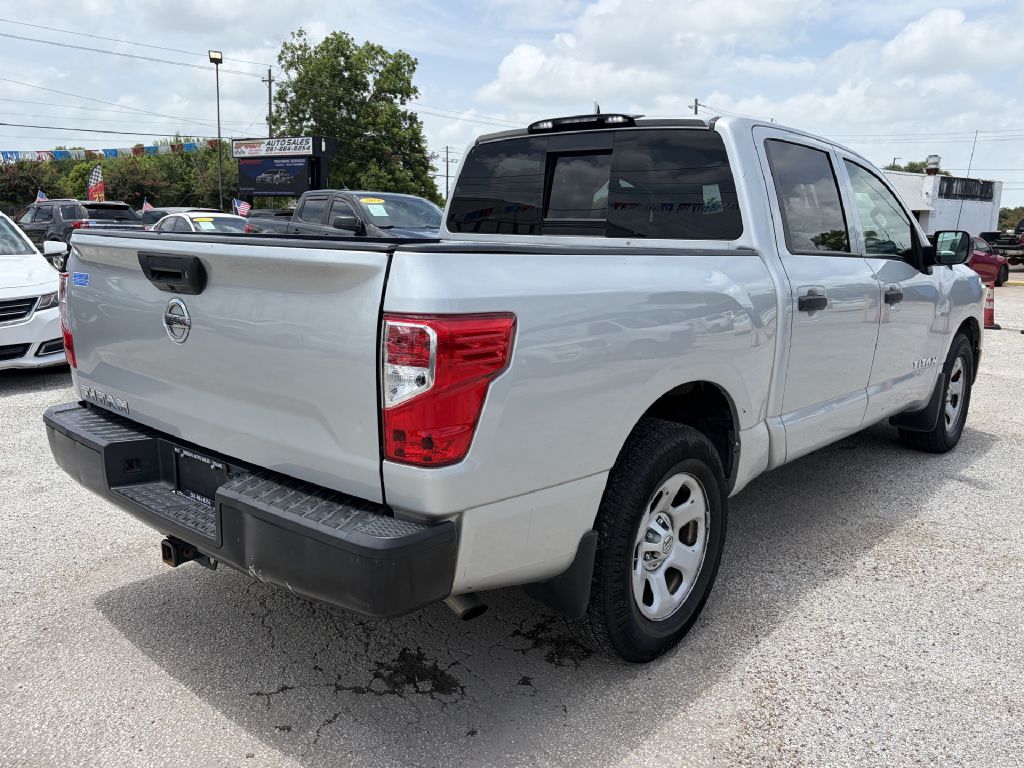 Photo 3 of this NISSAN TITAN