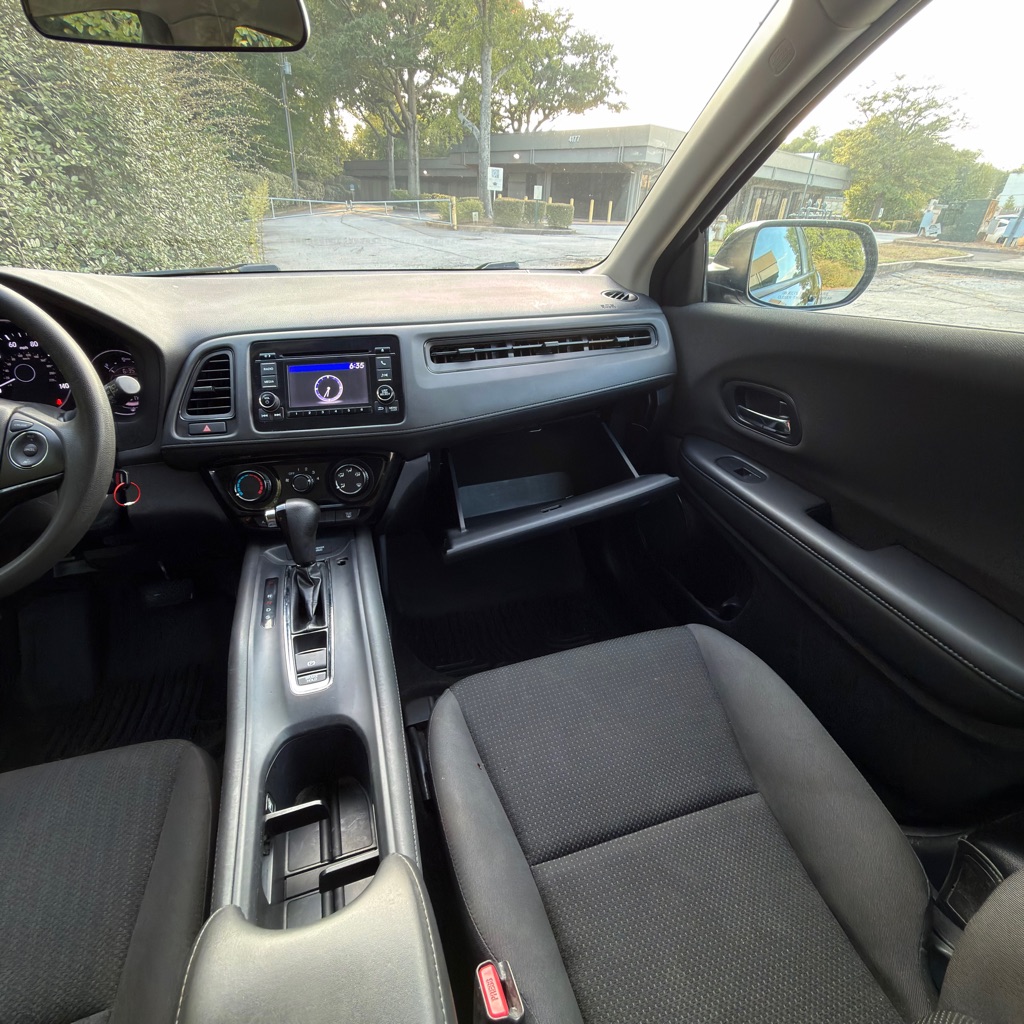 Photo 26 of this HONDA HR-V