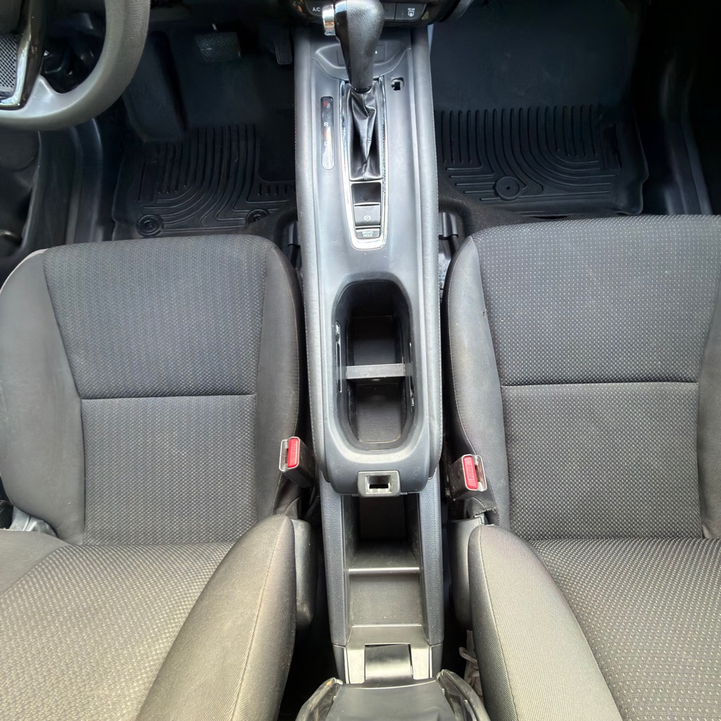 Photo 28 of this HONDA HR-V