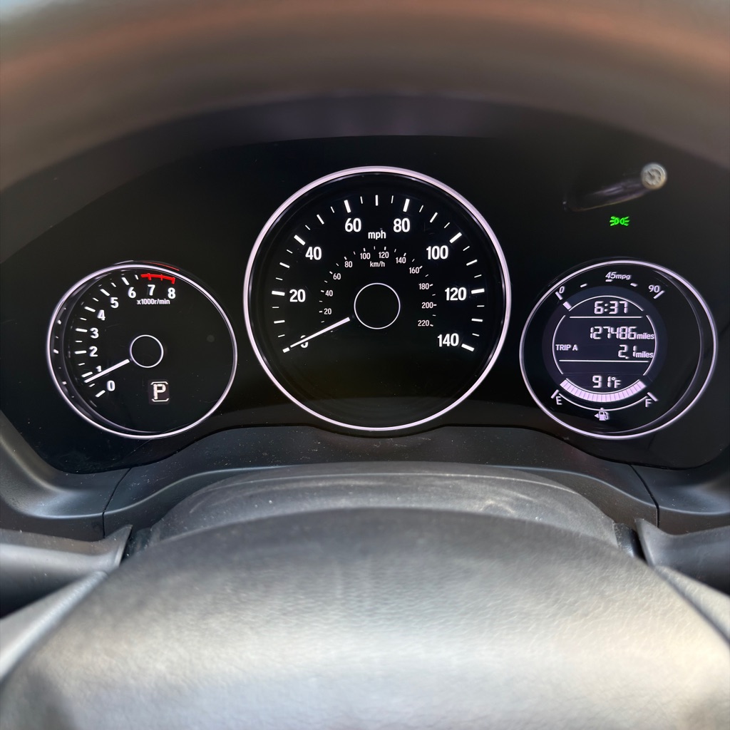 Photo 39 of this HONDA HR-V