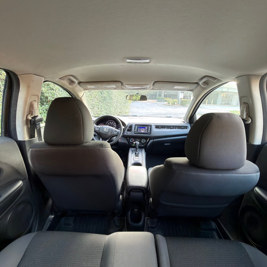 Photo 22 of this HONDA HR-V