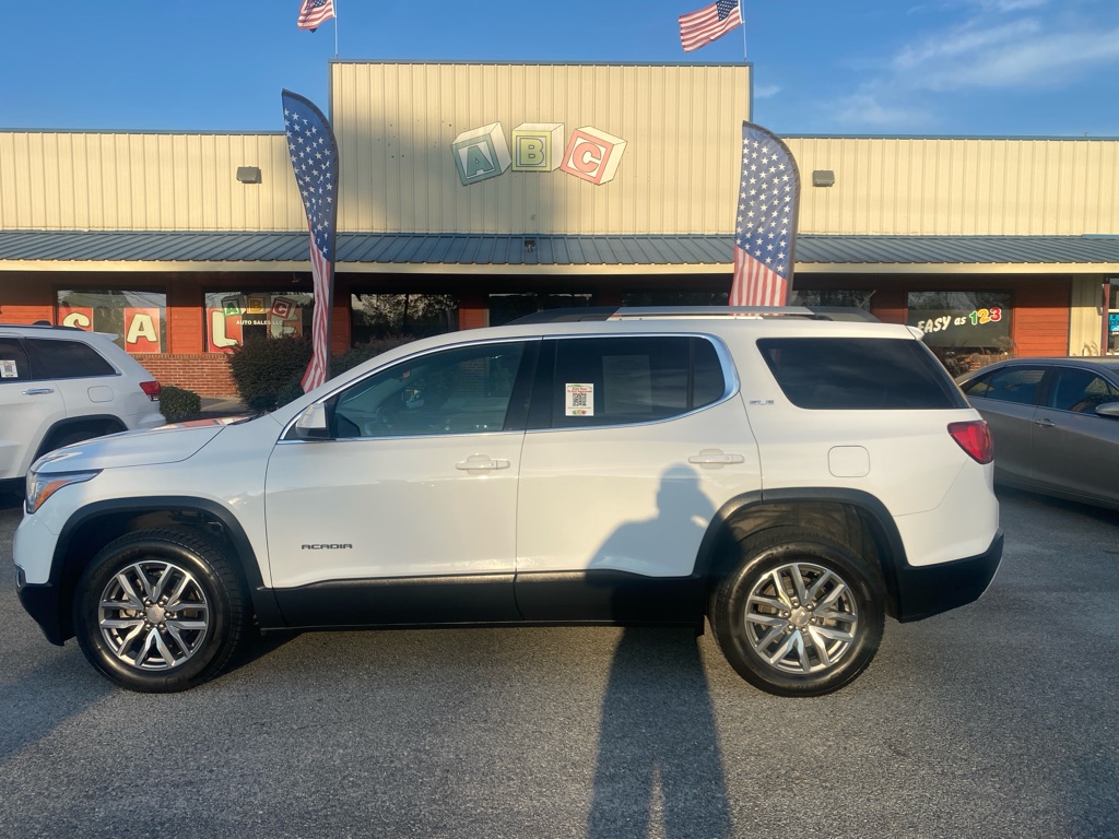 2019 GMC Acadia SLE-2's photo