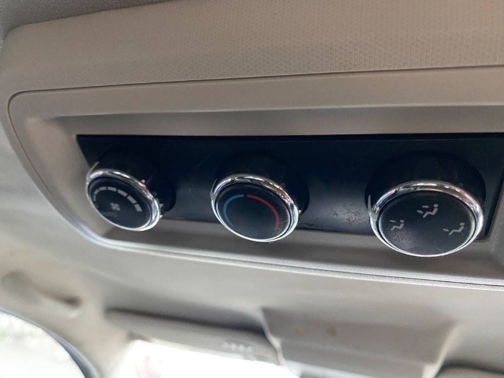 Photo 14 of this DODGE JOURNEY