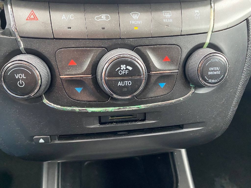 Photo 19 of this DODGE JOURNEY