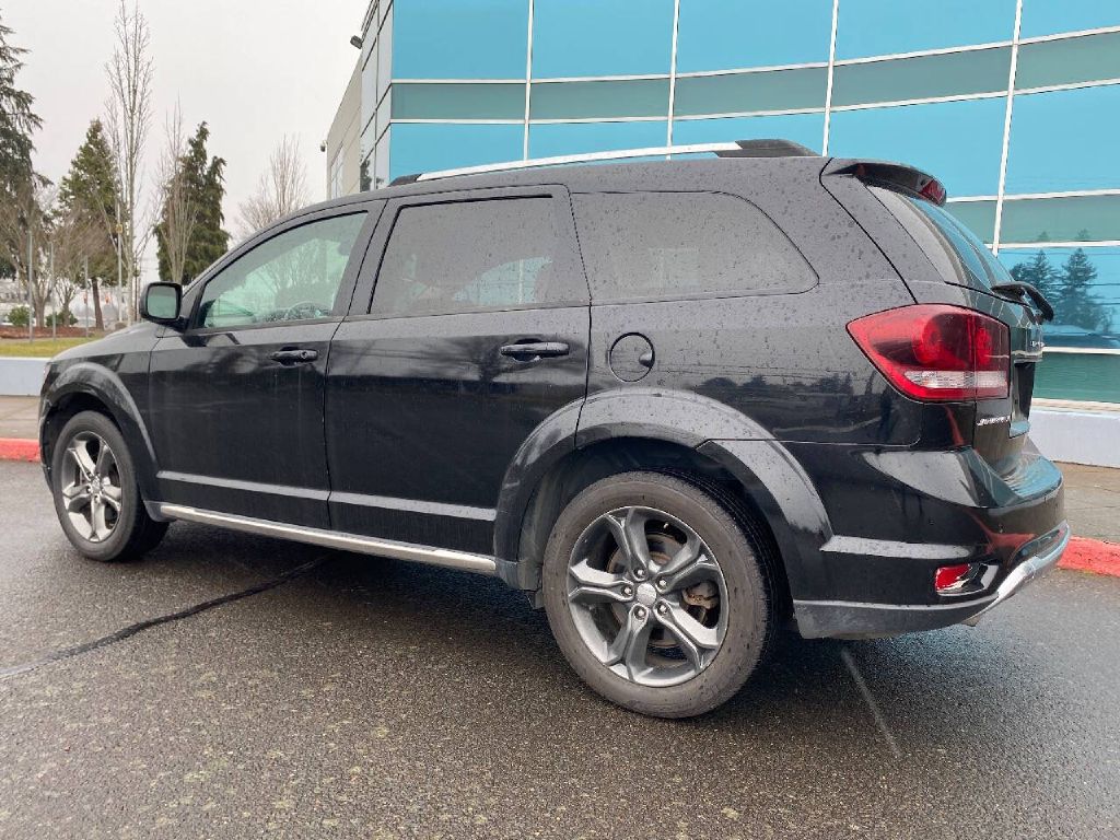 Photo 4 of this DODGE JOURNEY