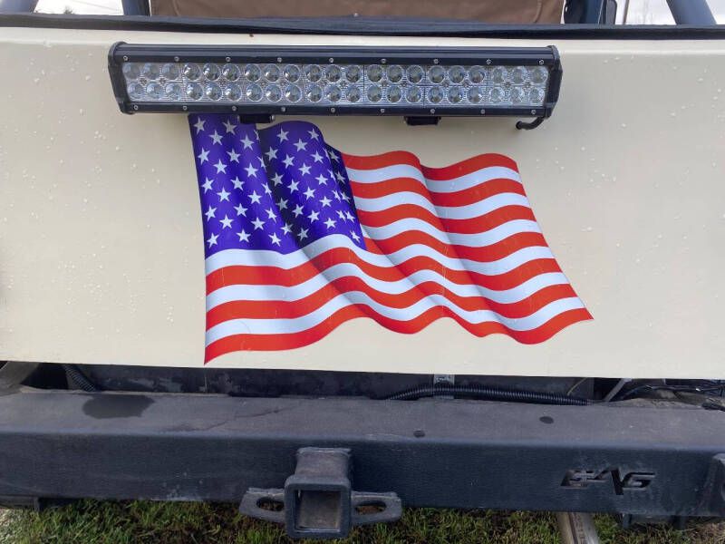 Photo 2 of this JEEP WRANGLER / YJ