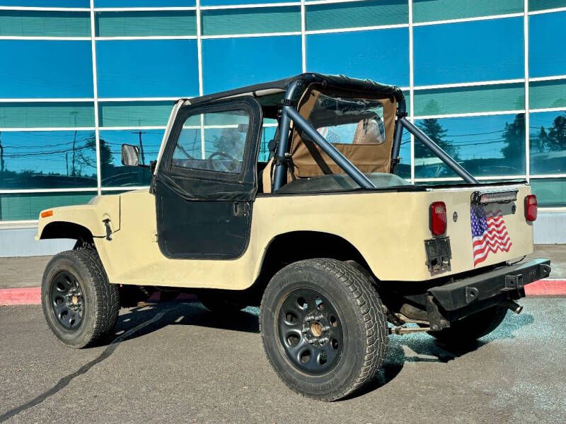 Photo 6 of this JEEP WRANGLER / YJ