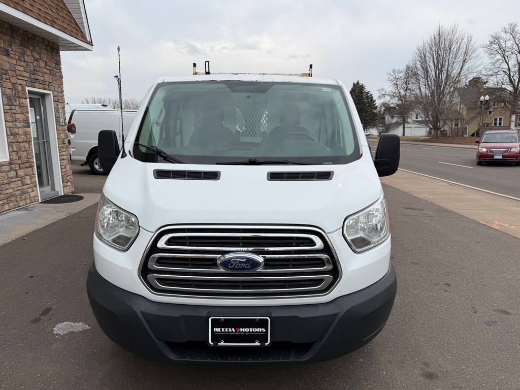 Photo 8 of this FORD TRANSIT