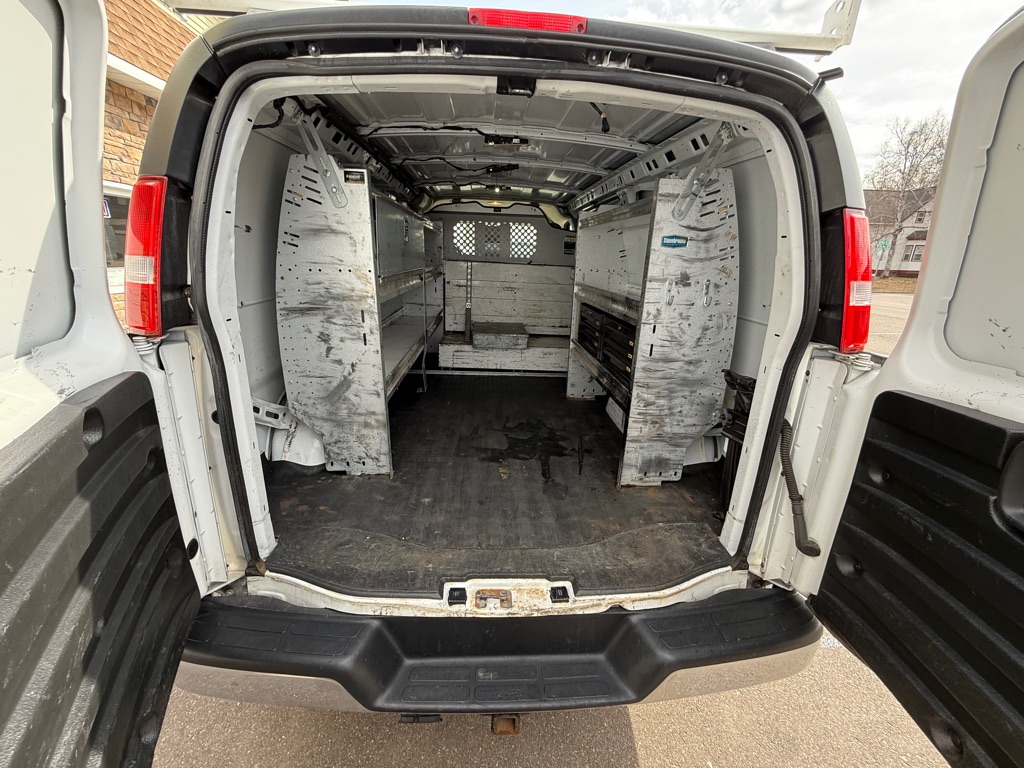 Photo 11 of this CHEVROLET EXPRESS