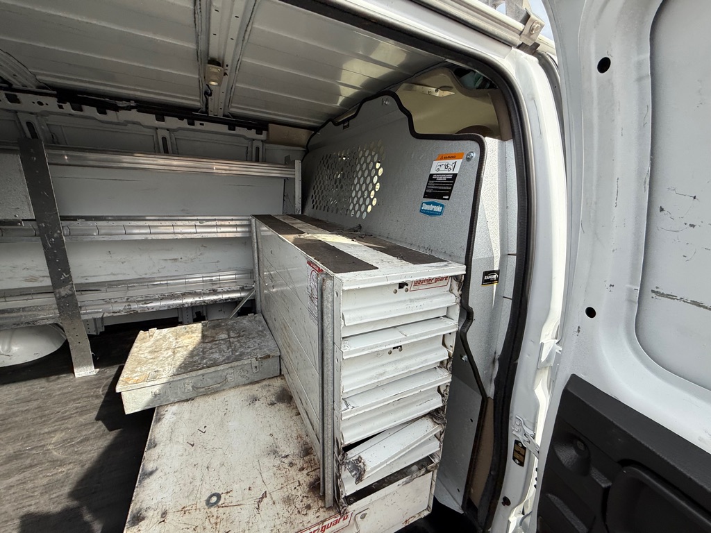 Photo 16 of this CHEVROLET EXPRESS