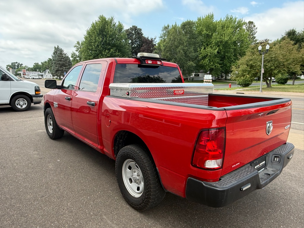 Photo 5 of this RAM 1500 CLASSIC
