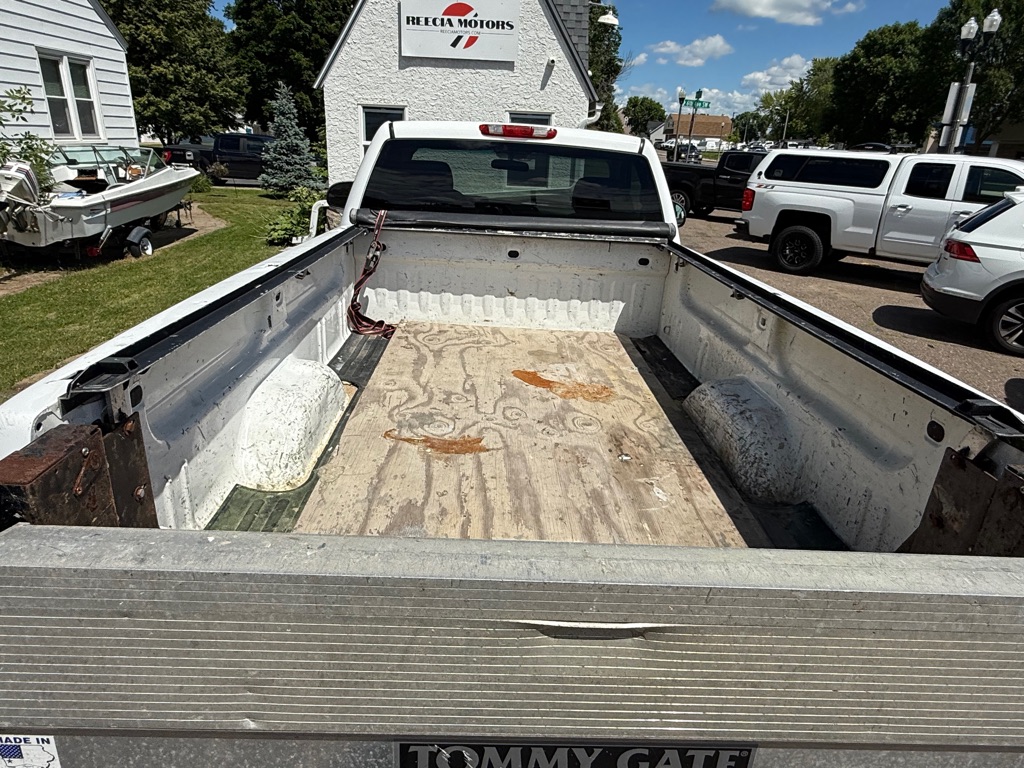Photo 5 of this CHEVROLET SILVERADO 2500H