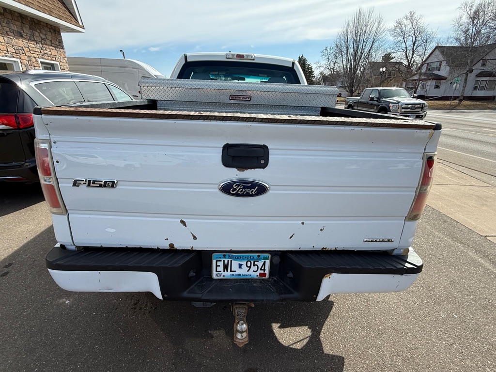 Photo 4 of this FORD F-150