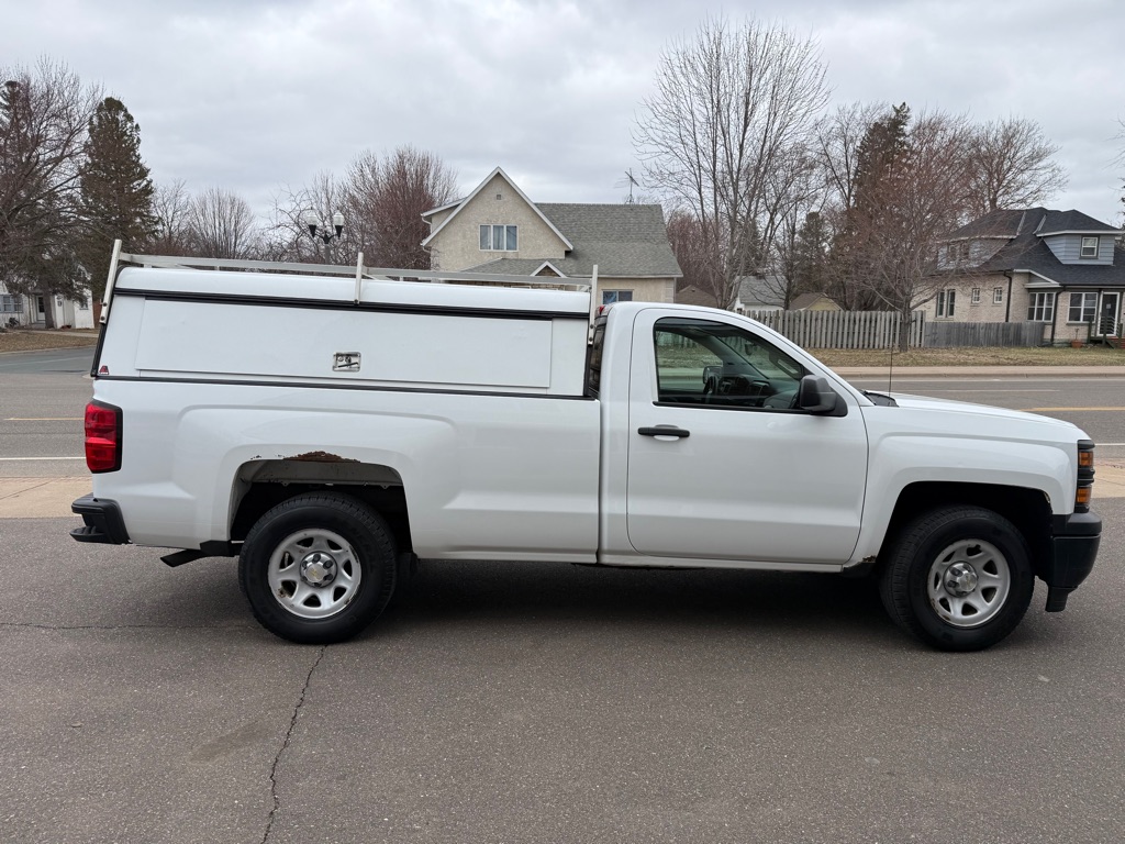 Photo 2 of this CHEVROLET SILVERADO 1500