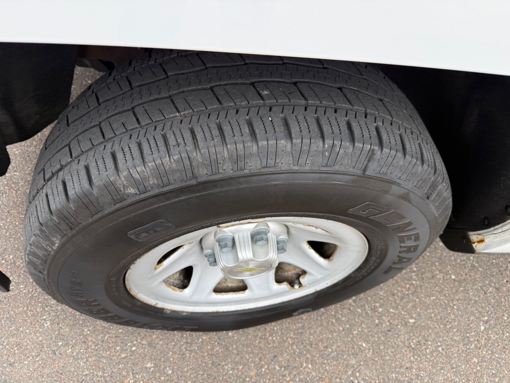 Photo 11 of this CHEVROLET SILVERADO 1500