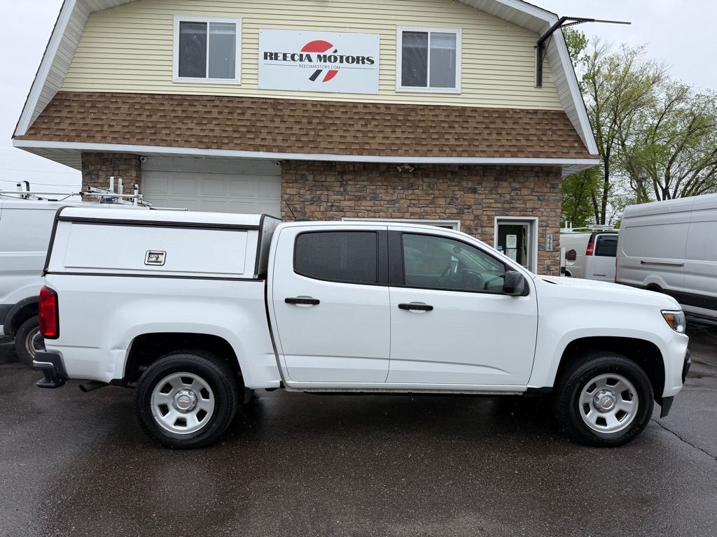 Photo 2 of this CHEVROLET COLORADO