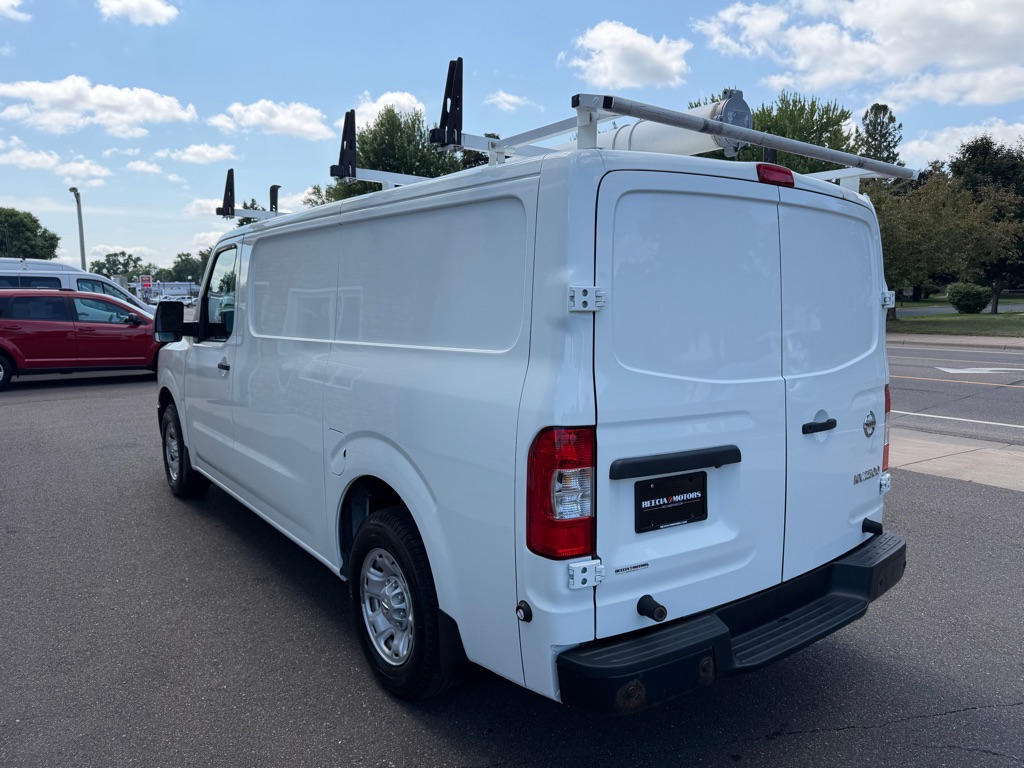 Photo 5 of this NISSAN NV