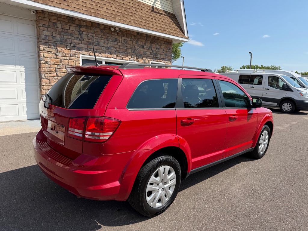 Photo 3 of this DODGE JOURNEY