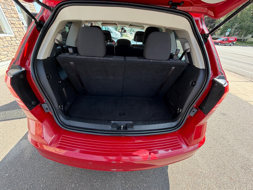 Photo 19 of this DODGE JOURNEY
