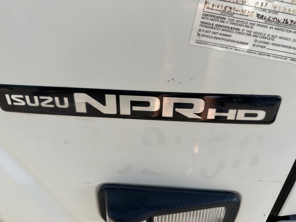 Photo 2 of this ISUZU NPR-HD