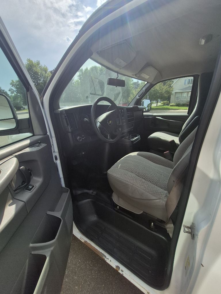 Photo 9 of this CHEVROLET EXPRESS
