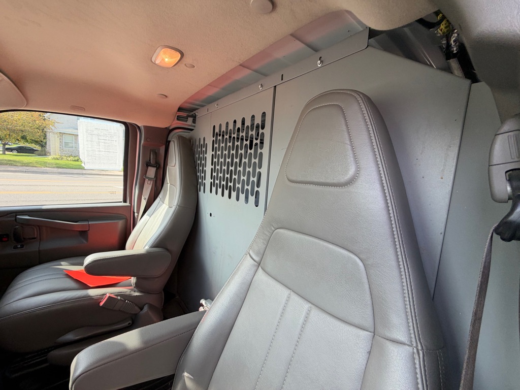 Photo 24 of this CHEVROLET EXPRESS