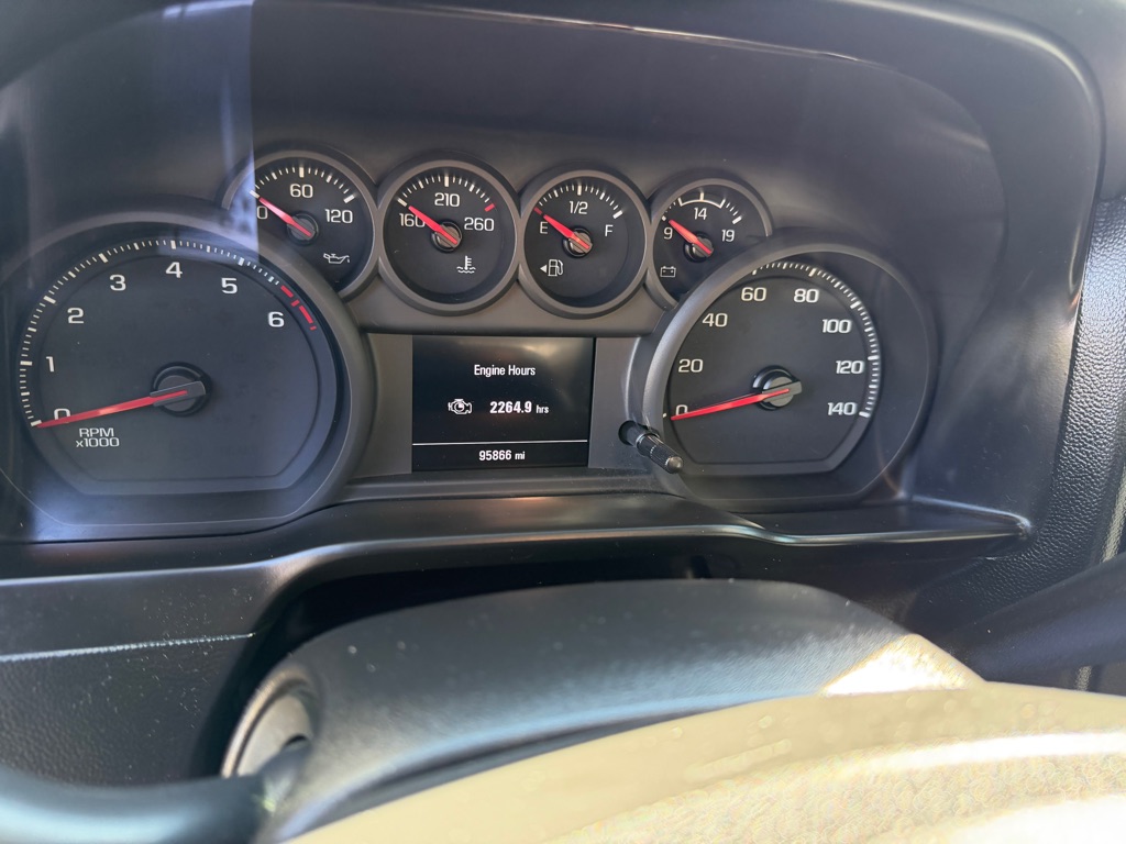 Photo 12 of this CHEVROLET SILVERADO 1500