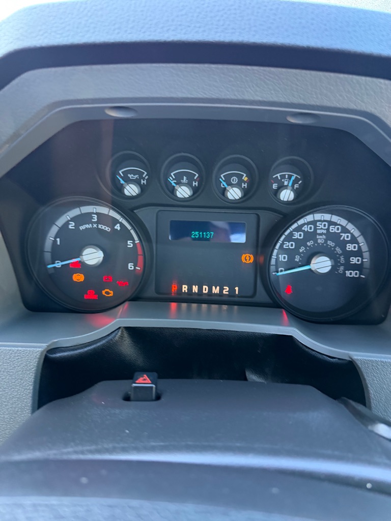 Photo 6 of this FORD F650