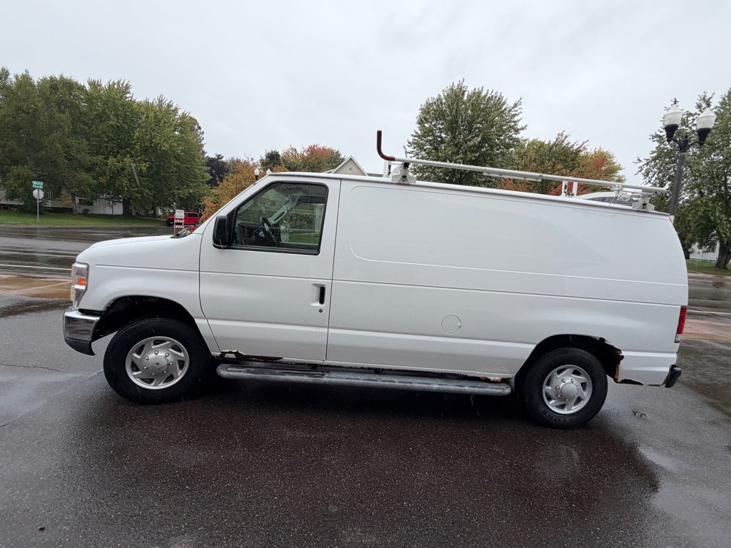 Photo 11 of this FORD E-SERIES