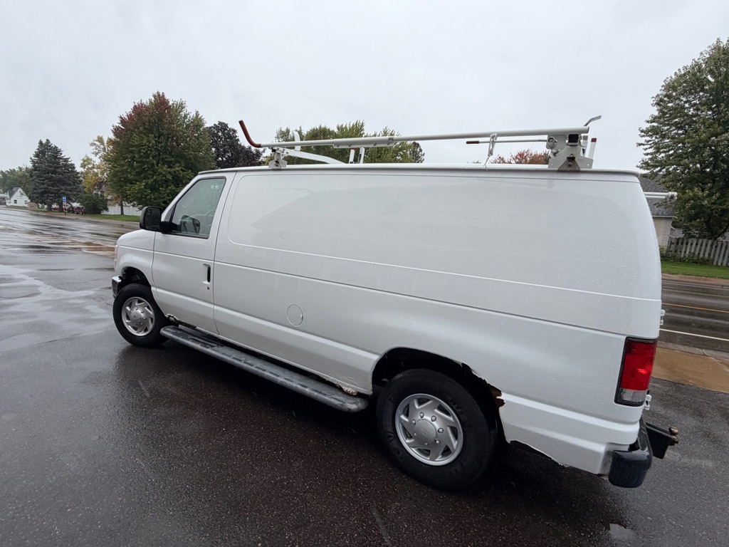 Photo 9 of this FORD E-SERIES