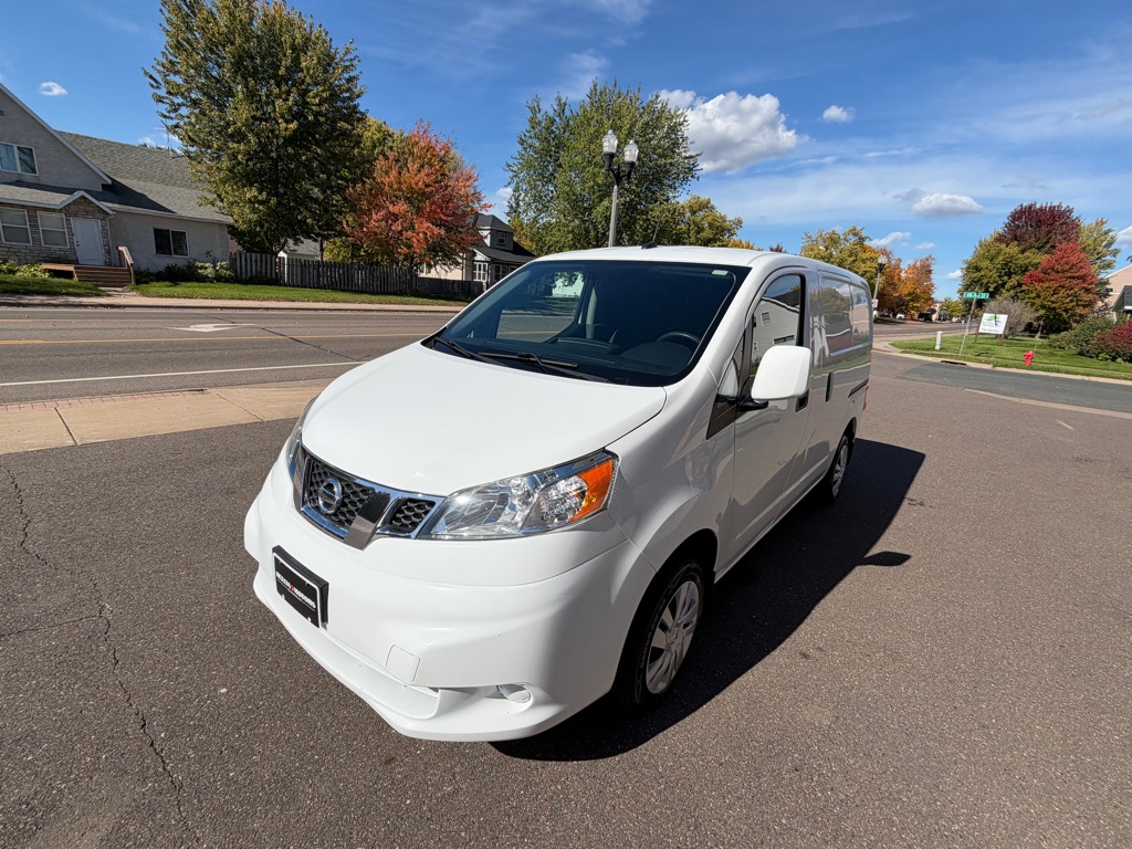 Photo 19 of this NISSAN NV200
