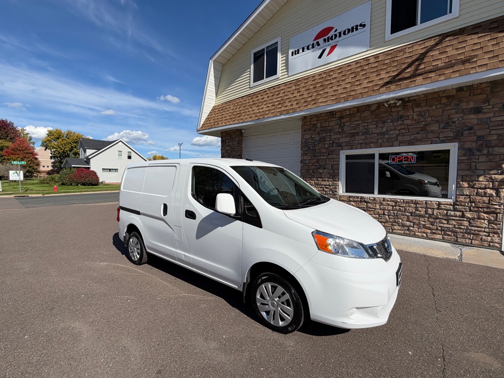 2020 NISSAN NV200