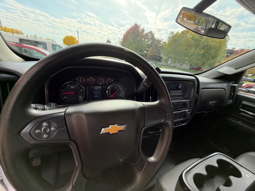 Photo 16 of this CHEVROLET SILVERADO 6500