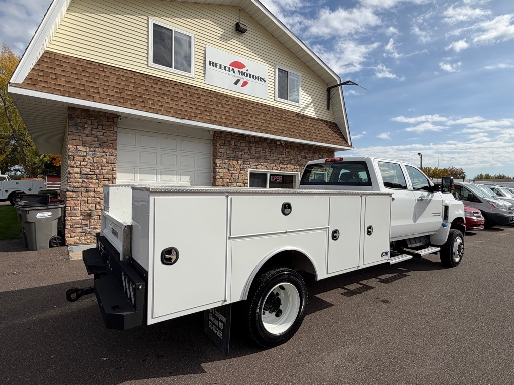 Photo 3 of this CHEVROLET SILVERADO 6500