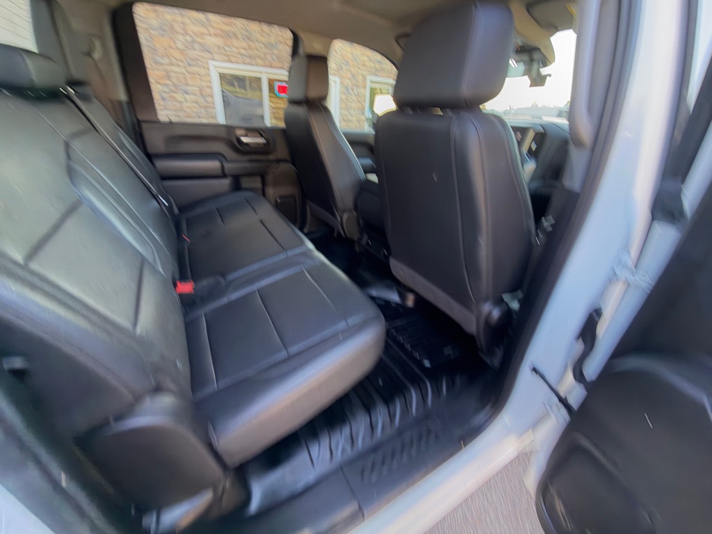 Photo 22 of this CHEVROLET SILVERADO 3500H