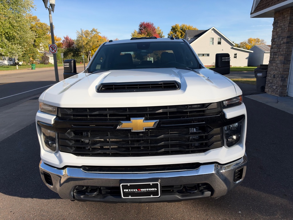 Photo 8 of this CHEVROLET SILVERADO 3500H