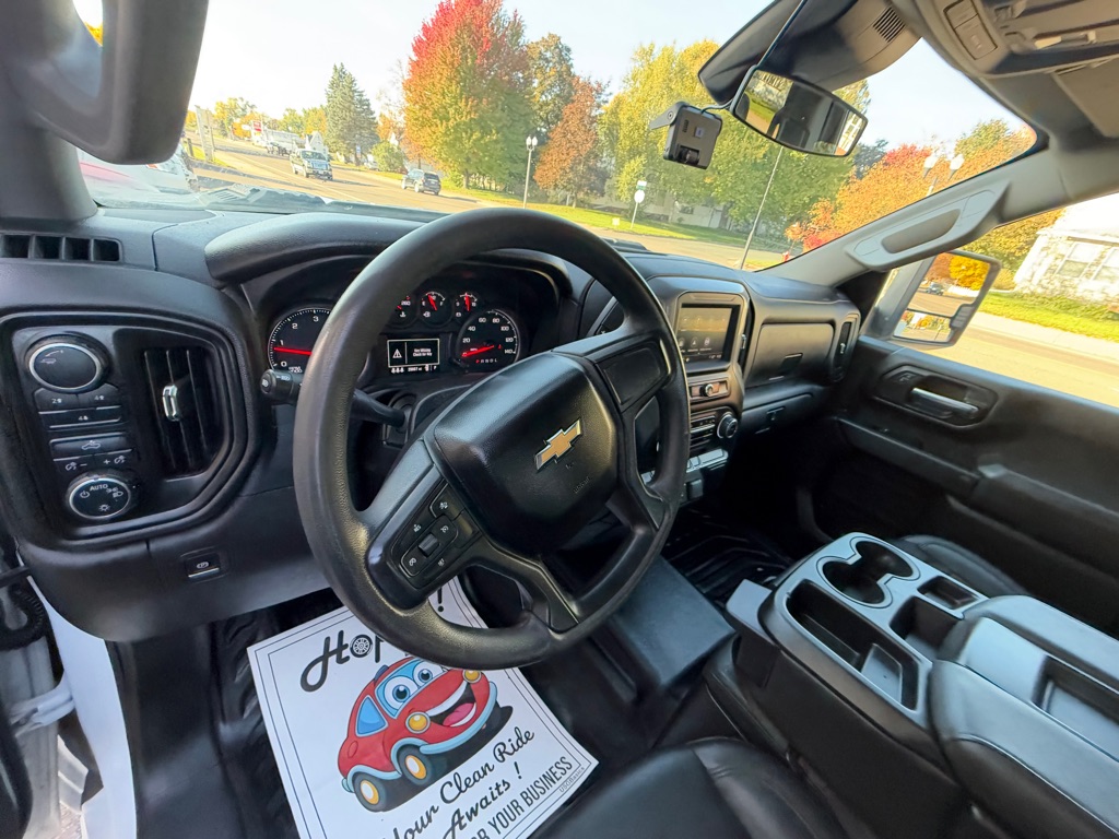 Photo 15 of this CHEVROLET SILVERADO 3500H
