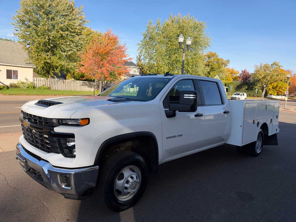 Photo 7 of this CHEVROLET SILVERADO 3500H