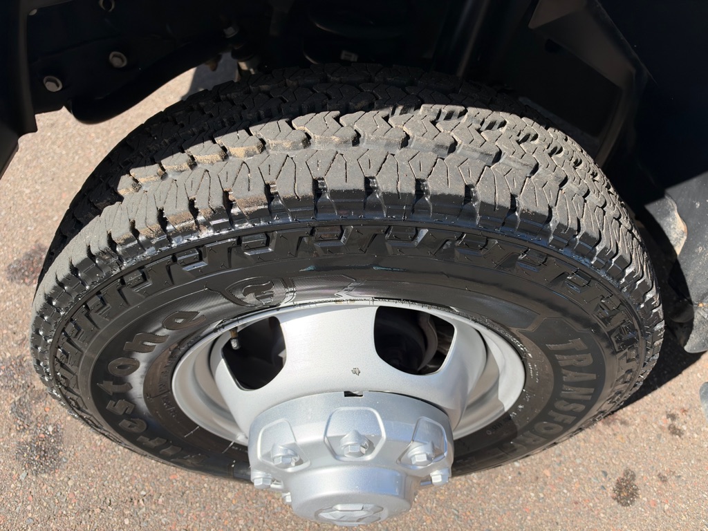 Photo 10 of this RAM 3500 TRADESMAN