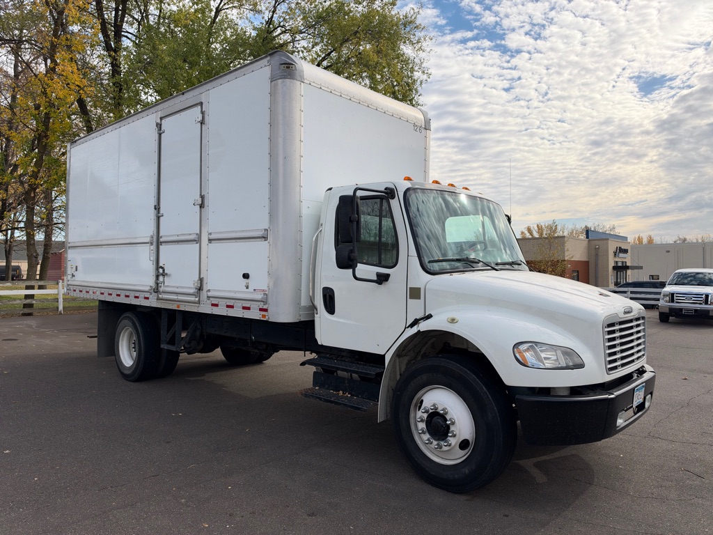 2018 FREIGHTLINER M2 106