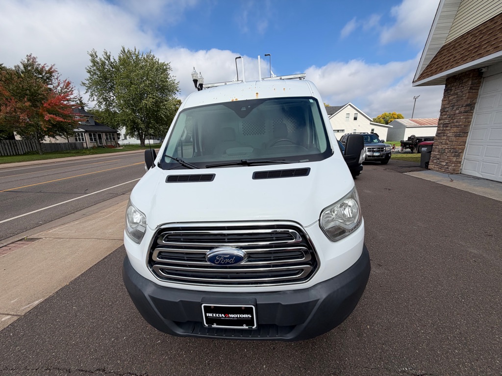 Photo 10 of this FORD TRANSIT